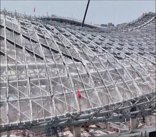 中国速度看山东!可容纳6万人的黄河体育中心足球场主体全部完工