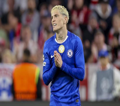 赛前言辞张扬曼联必胜阿森纳蓝军亦可望加纳乔被球迷指责显尴尬_英超直播